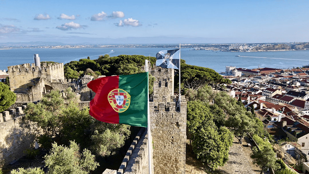 how to relocate to portugal
